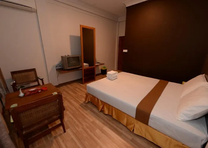 Min Nandar Garden Hotel