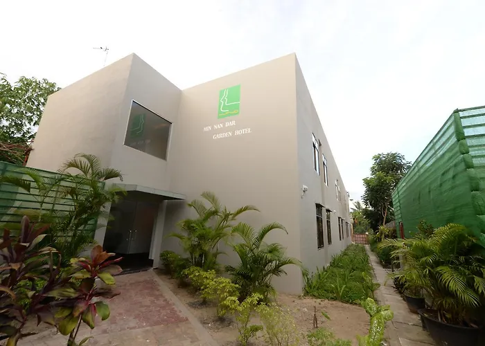 Min Nandar Garden Hotel