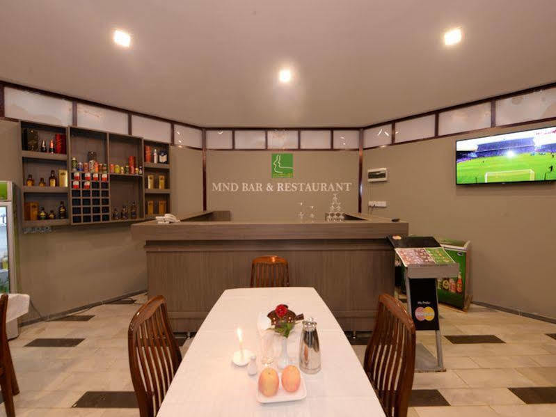 Min Nandar Garden 3*